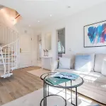 Haus Skandia, App 4